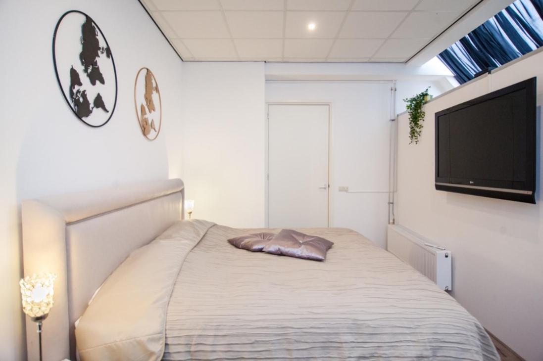 Luxurious Two Bedroom Apartment A Kwartier Center Groninga Esterno foto