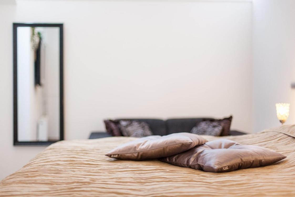 Luxurious Two Bedroom Apartment A Kwartier Center Groninga Esterno foto