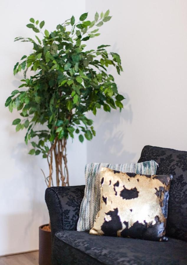 Luxurious Two Bedroom Apartment A Kwartier Center Groninga Esterno foto