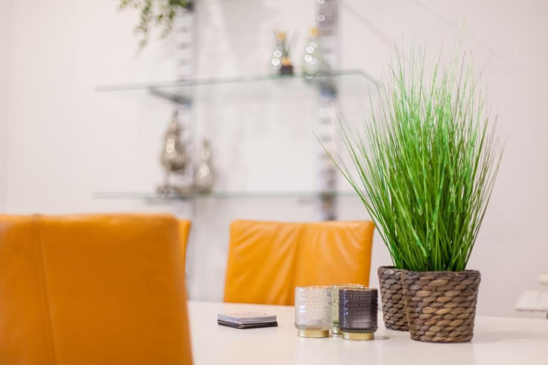 Luxurious Two Bedroom Apartment A Kwartier Center Groninga Esterno foto